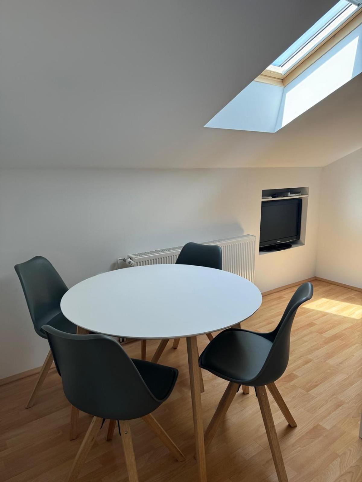 Haus Ella Apartment Novi Vinodolski Bagian luar foto
