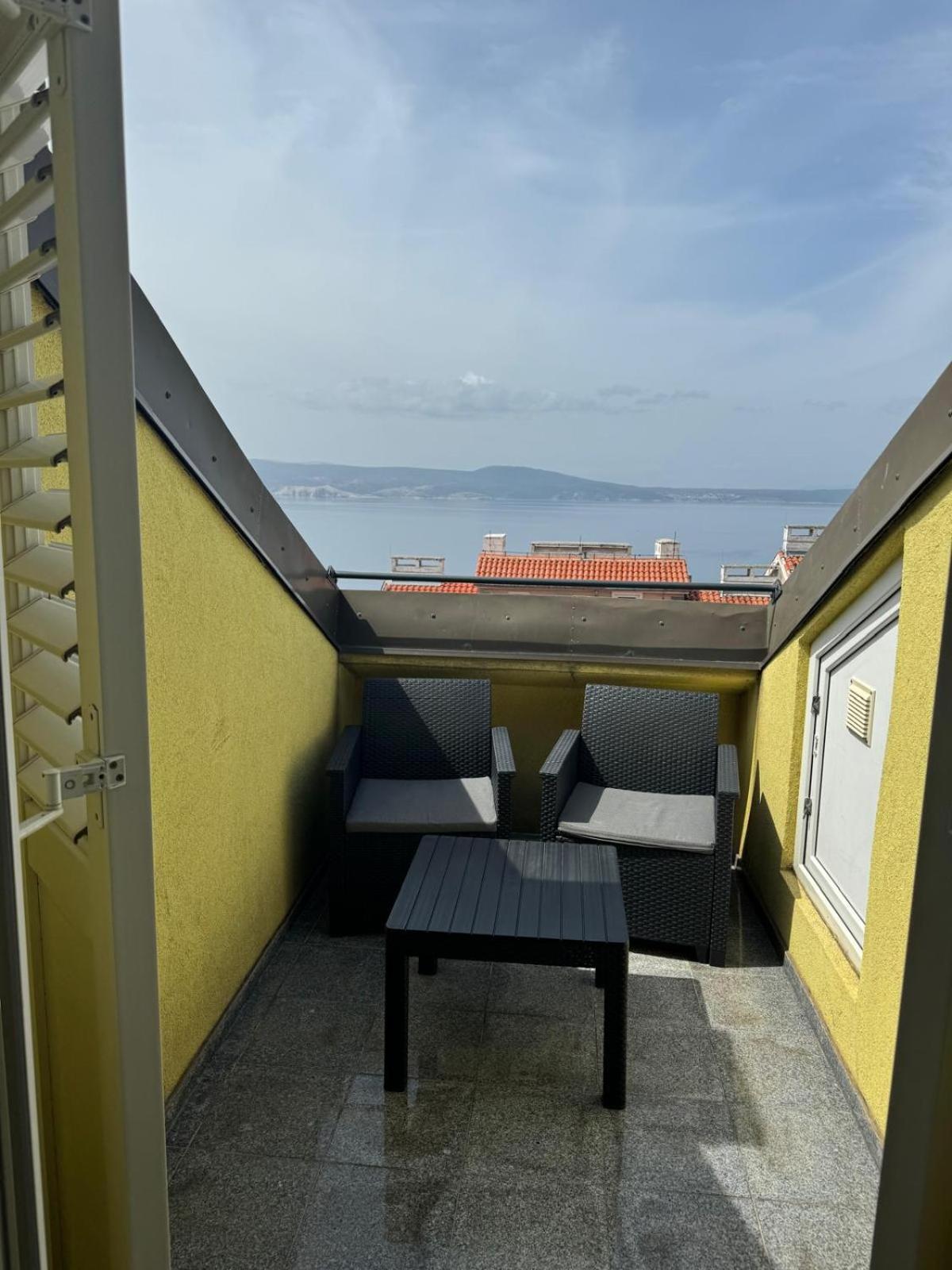 Haus Ella Apartment Novi Vinodolski Bagian luar foto
