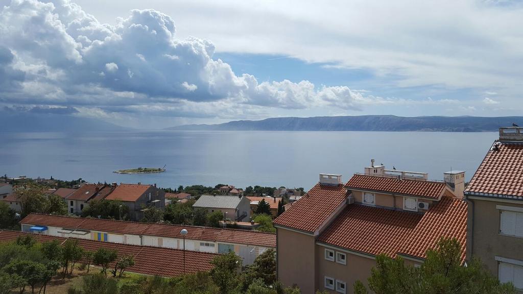 Haus Ella Apartment Novi Vinodolski Bagian luar foto